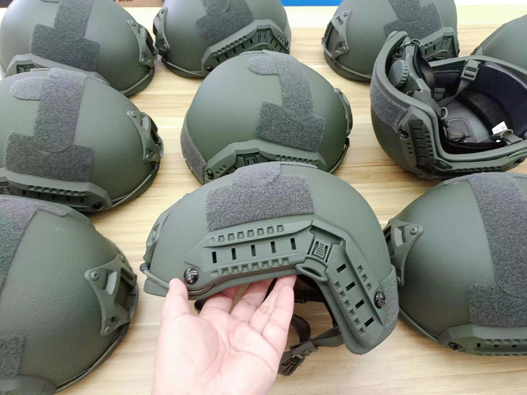 Vật liệu UHMWPE Mũ bảo hiểm chống đạn với trọng lượng 1,4kg